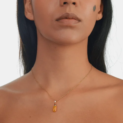 collier en jade jaune