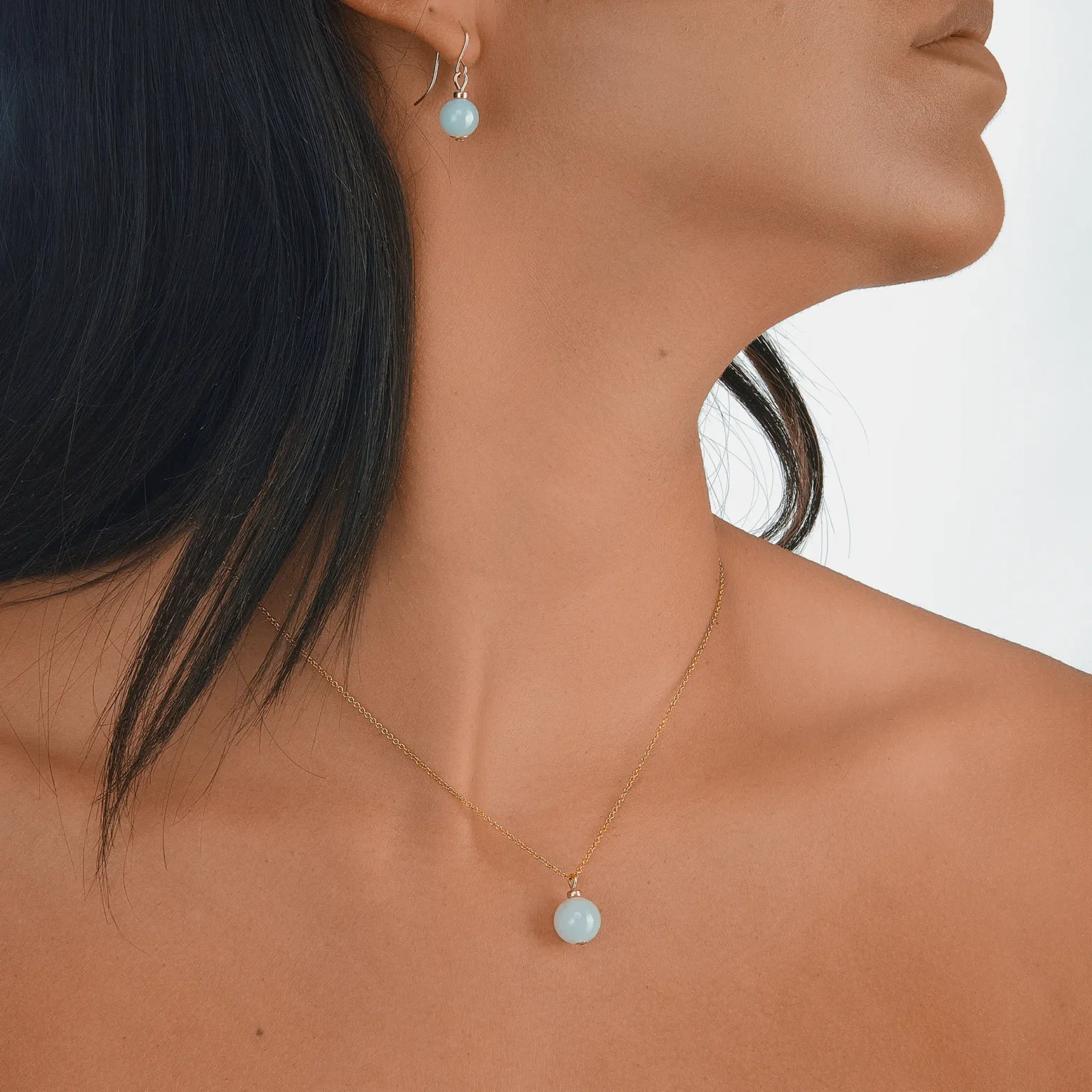 collier pour femme en jade blanc 10mm