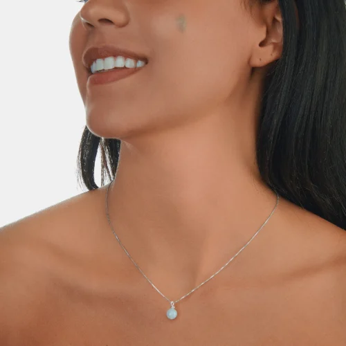 collier pour femme en jade blanc