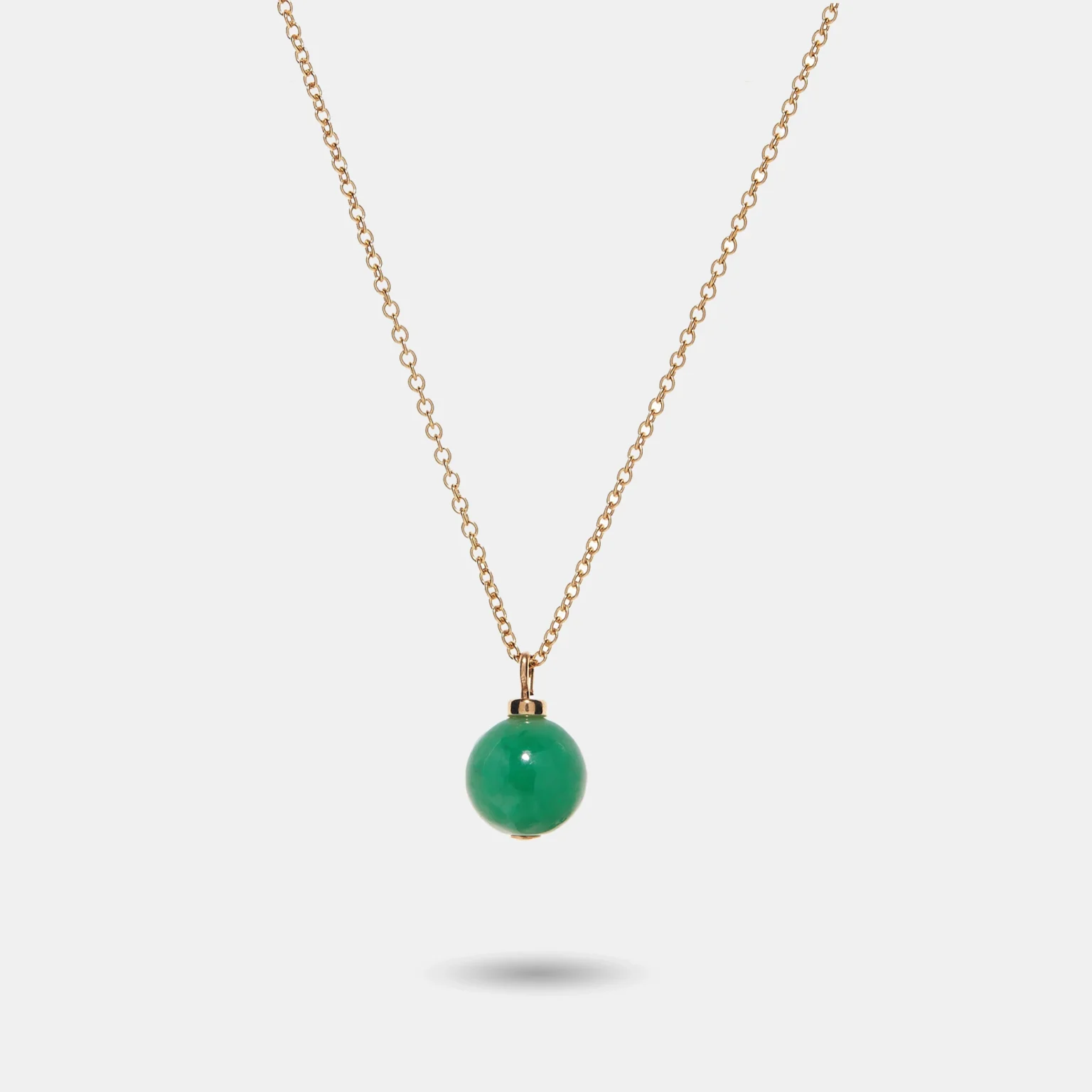 collier en jade vert véritable