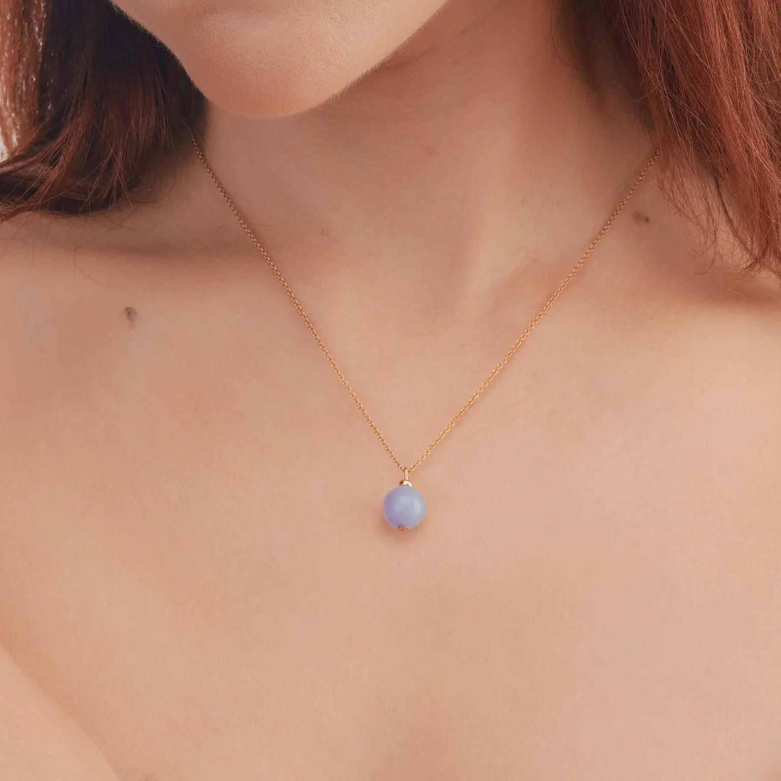 collier de jade aux nuances de lavande